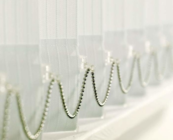 Цепь нижняя дистанционная металлическая для 89 мм ламелей вертикальных жалюзи